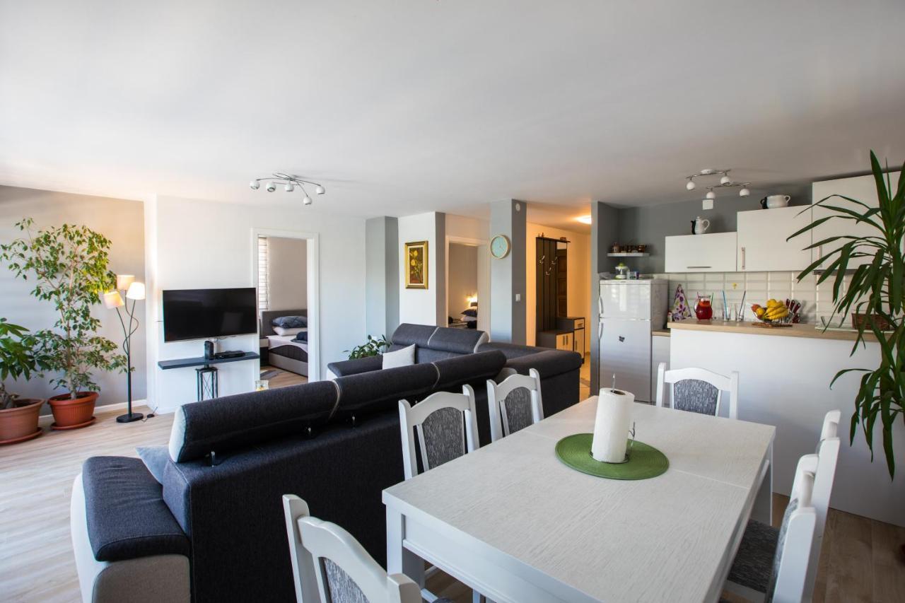 Apartment Salman SJJ Eksteriør billede